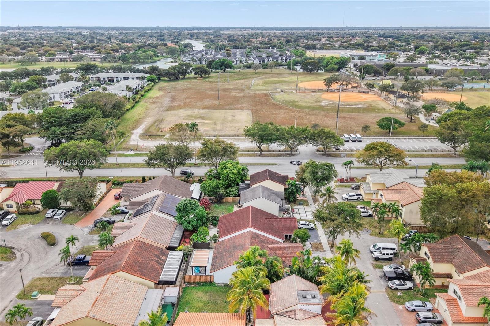 HAMMOCKS SEC 3 - Residential