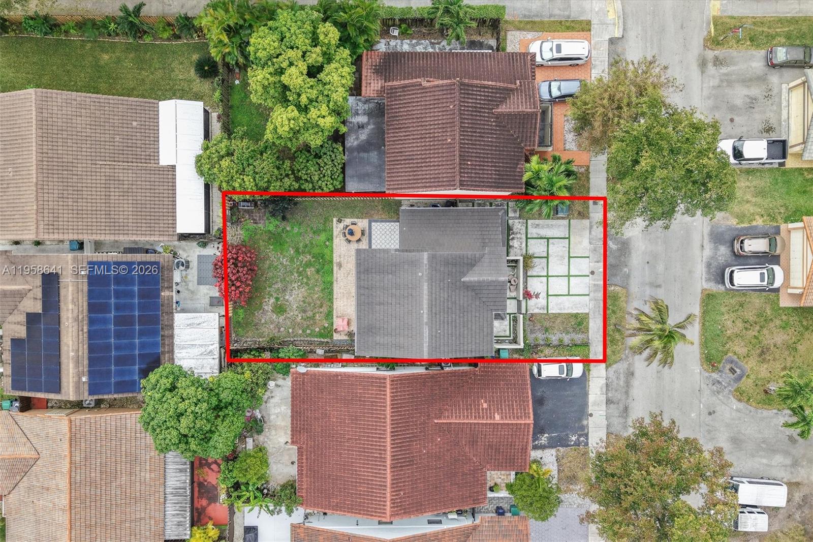 HAMMOCKS SEC 3 - Residential