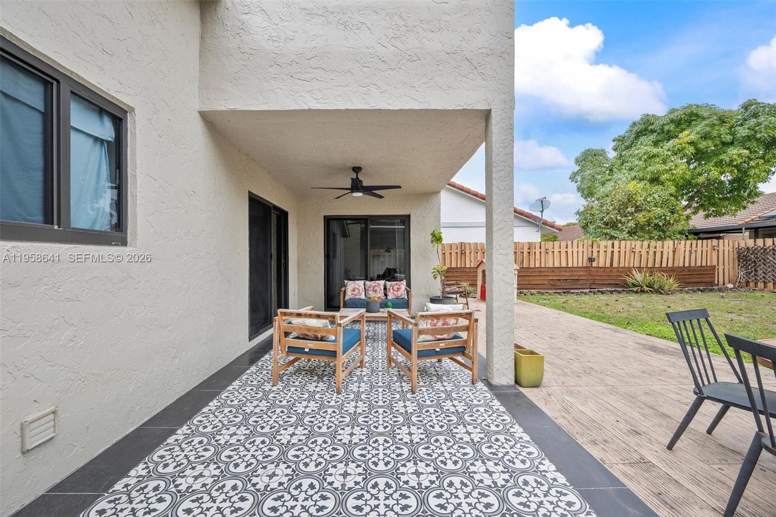 HAMMOCKS SEC 3 - Residential