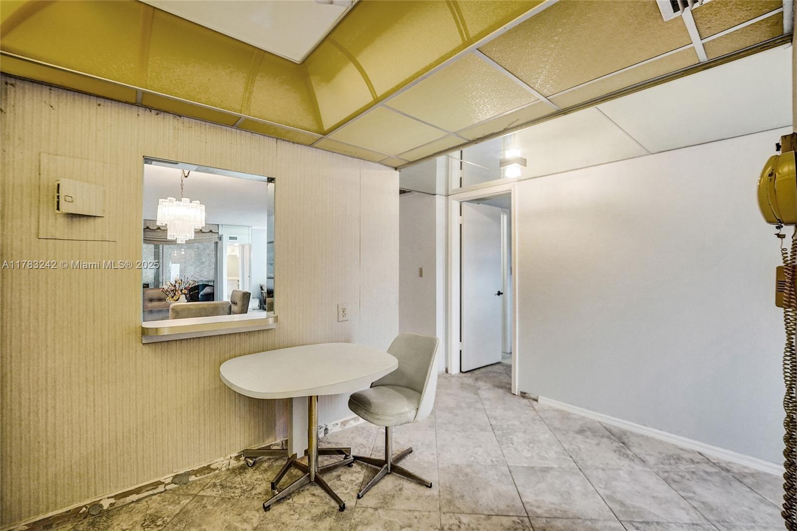 HOLLYBROOK GOLF & TENNIS - Residential