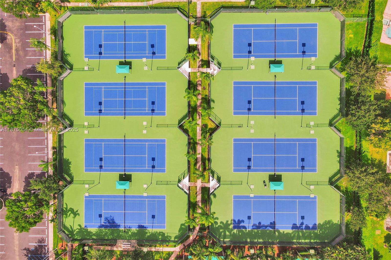 PEMBROKE FALLS - Residential