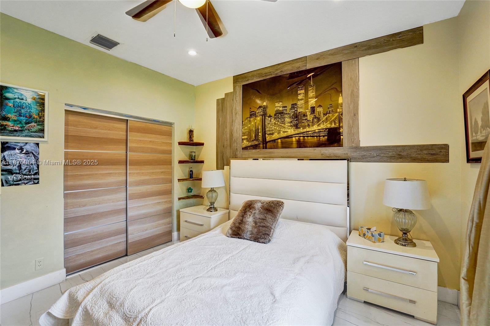 PEMBROKE FALLS - Residential