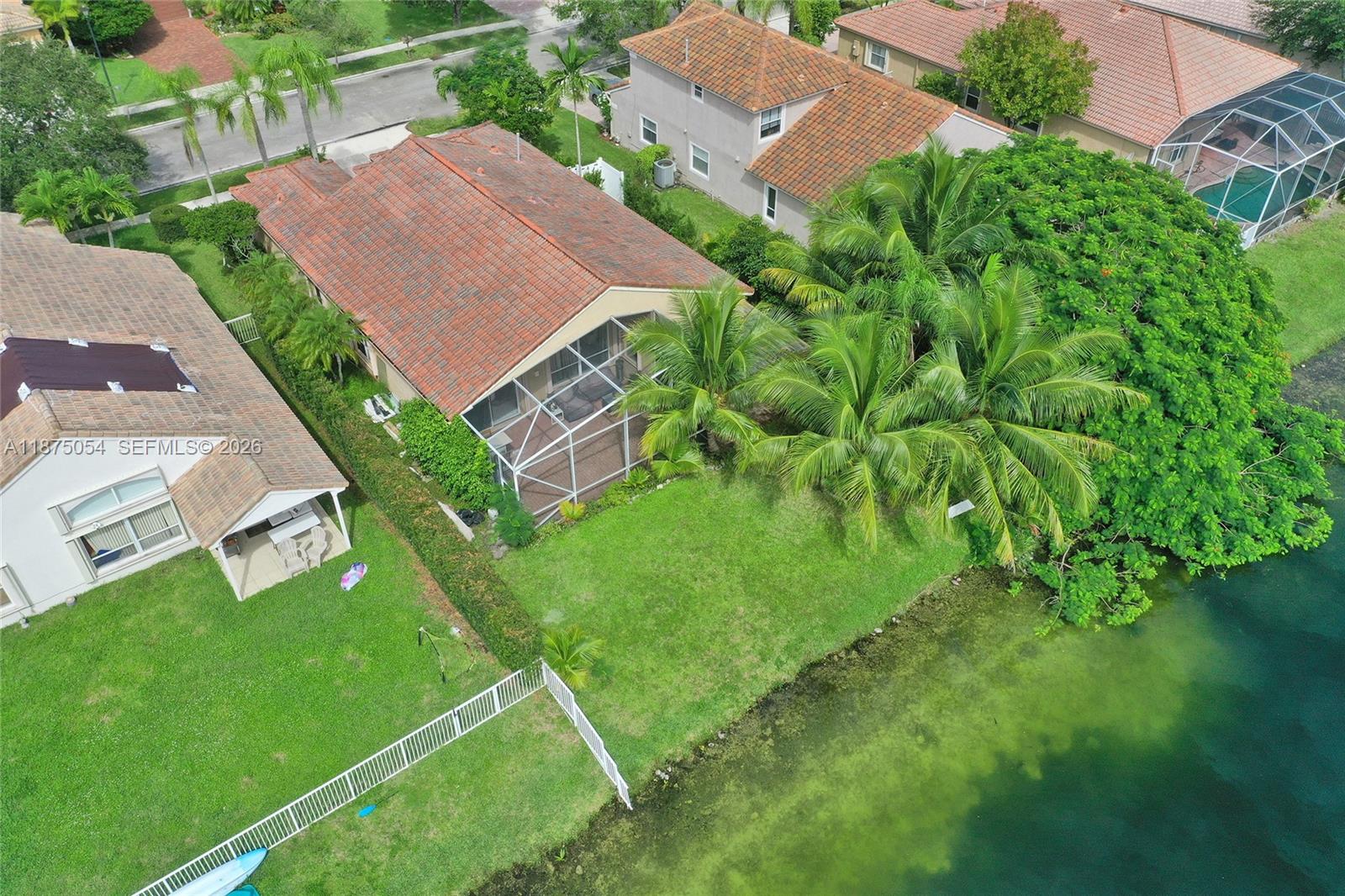 PEMBROKE FALLS - Residential