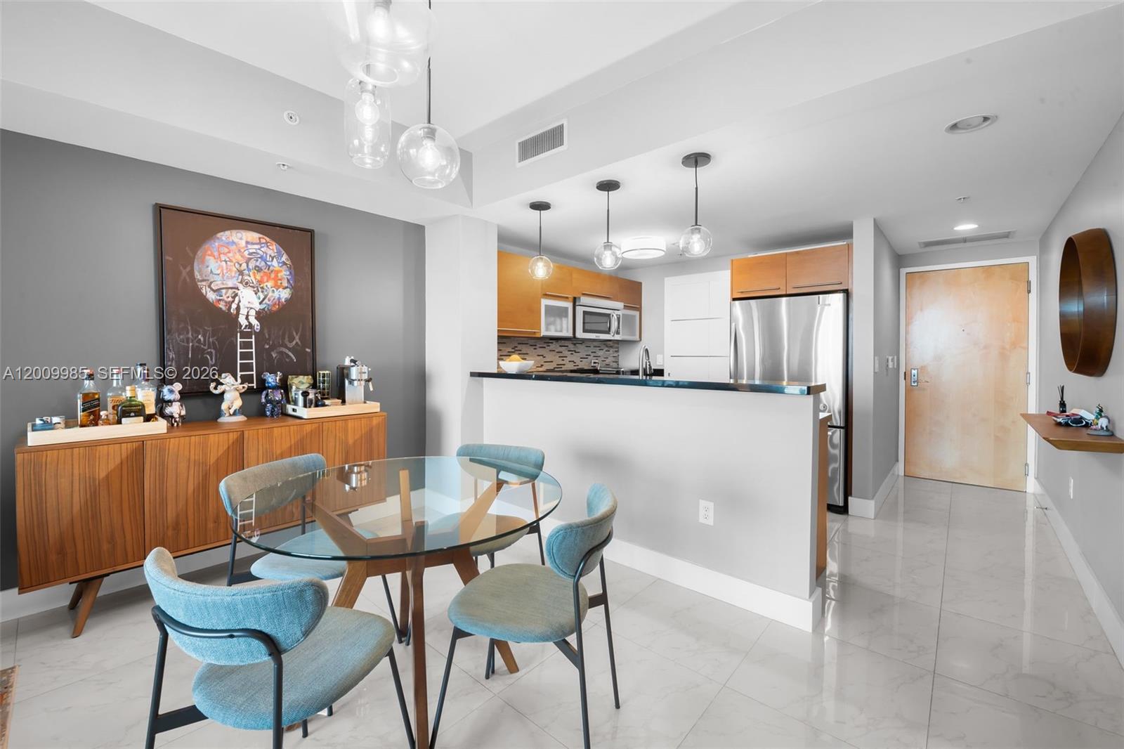 VIZCAYNE SOUTH CONDO - Residential