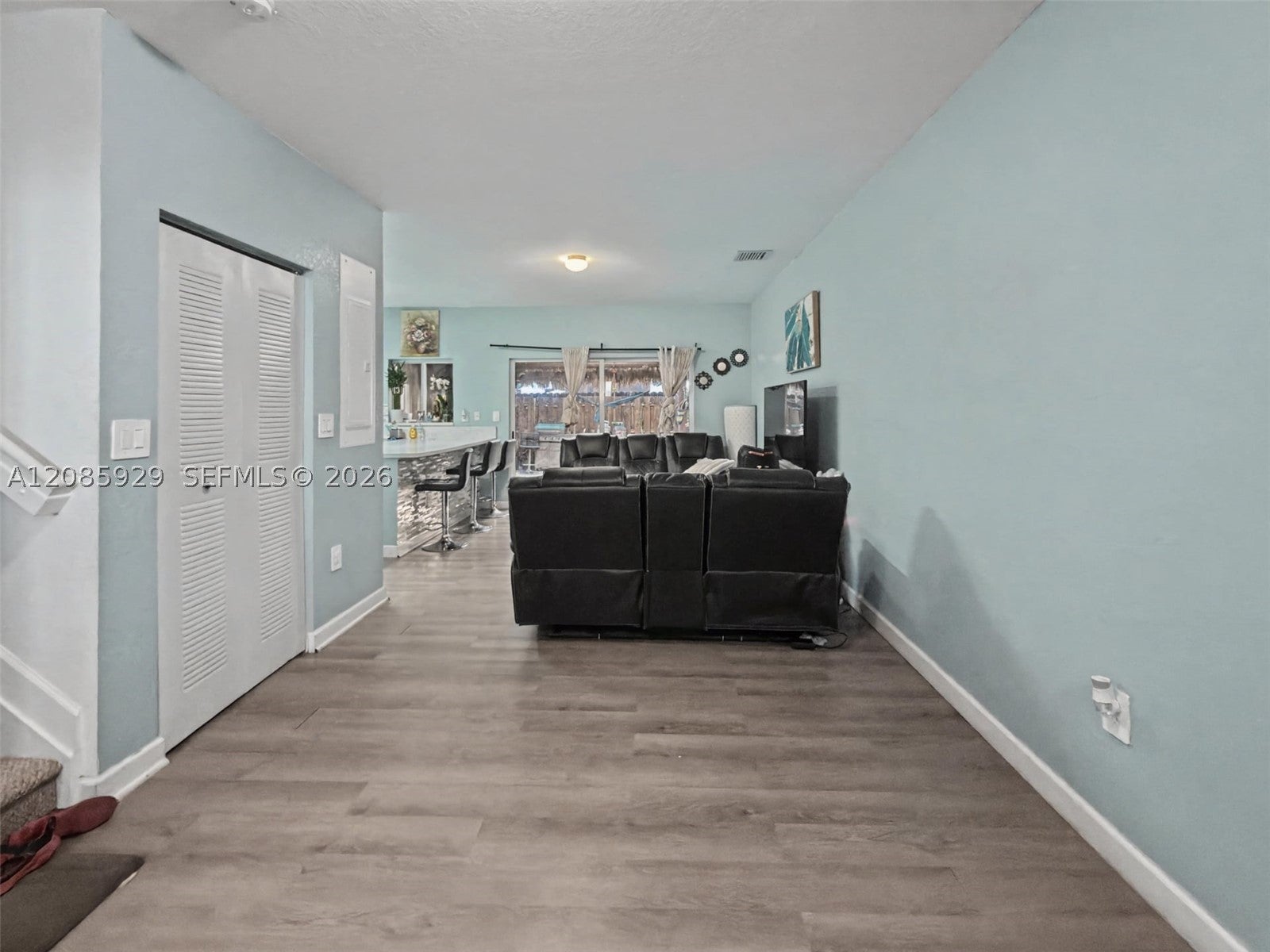 396 NW 12th Pl
