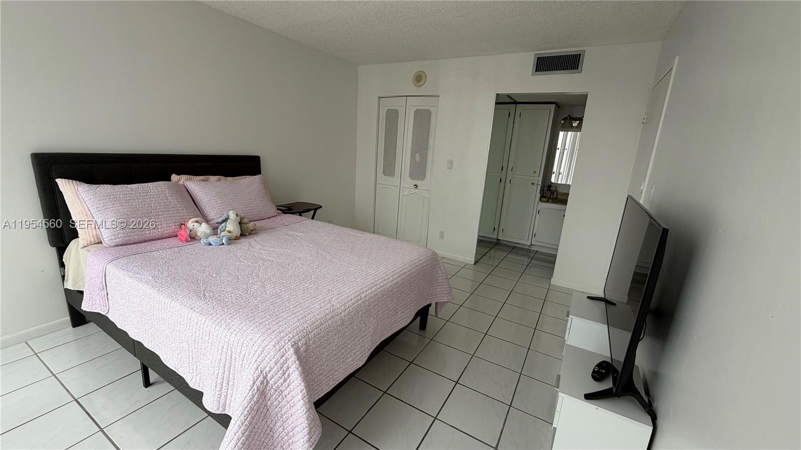 PLAZA OF AMERICAS CONDO P - Residential