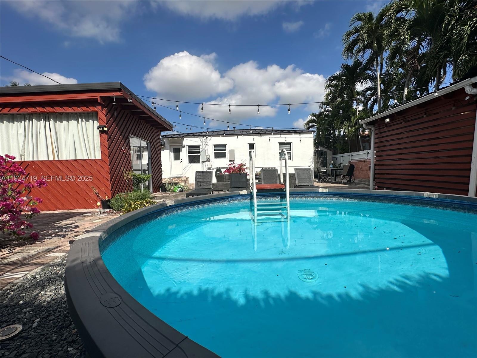 LE JEUNE MANORS - Residential