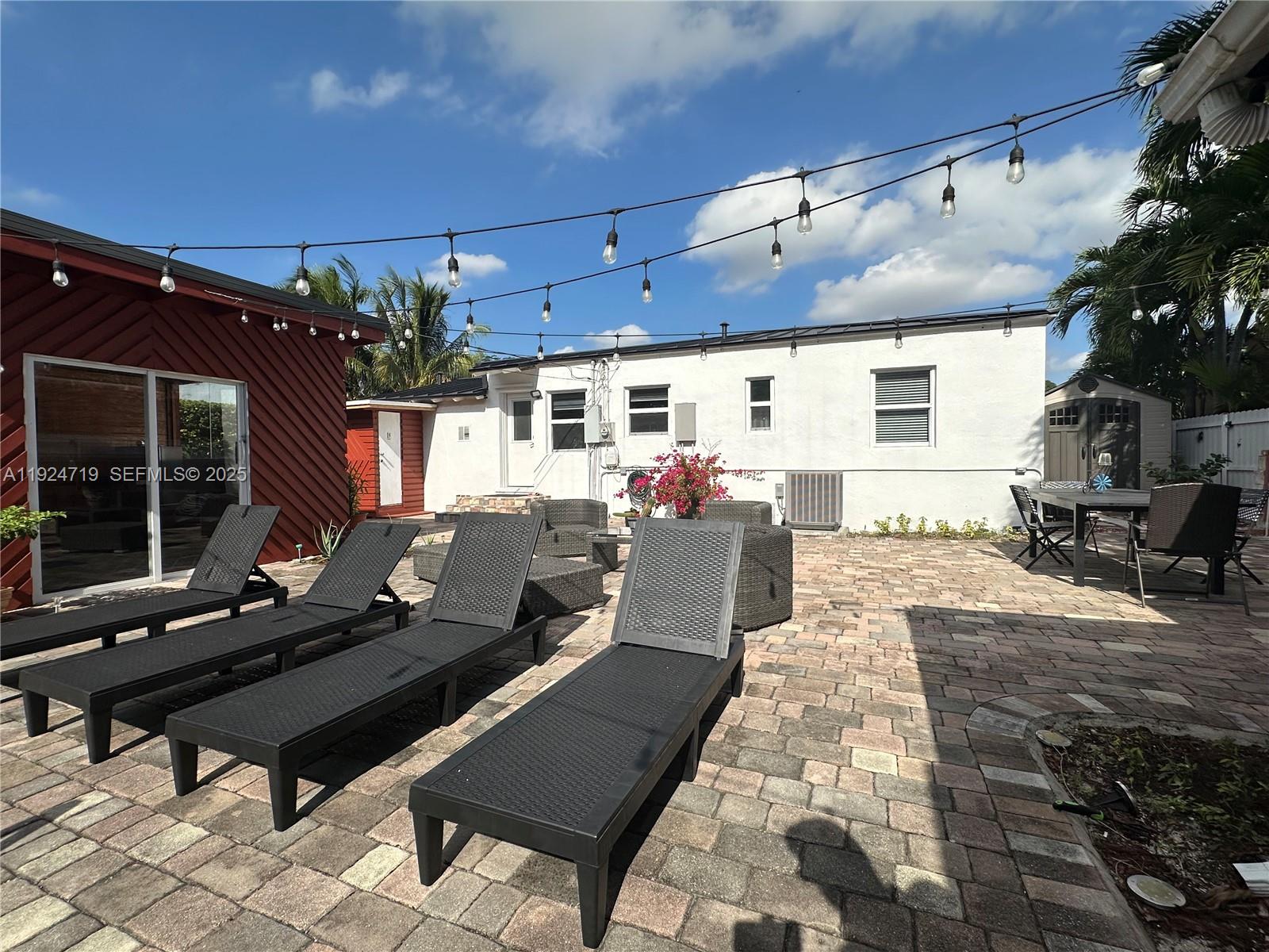 LE JEUNE MANORS - Residential