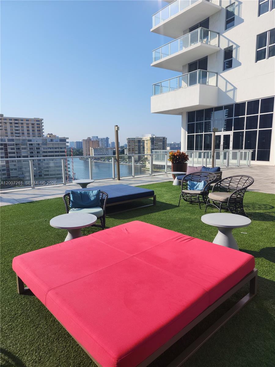 4010 SOUTH OCEAN CONDO - Residential