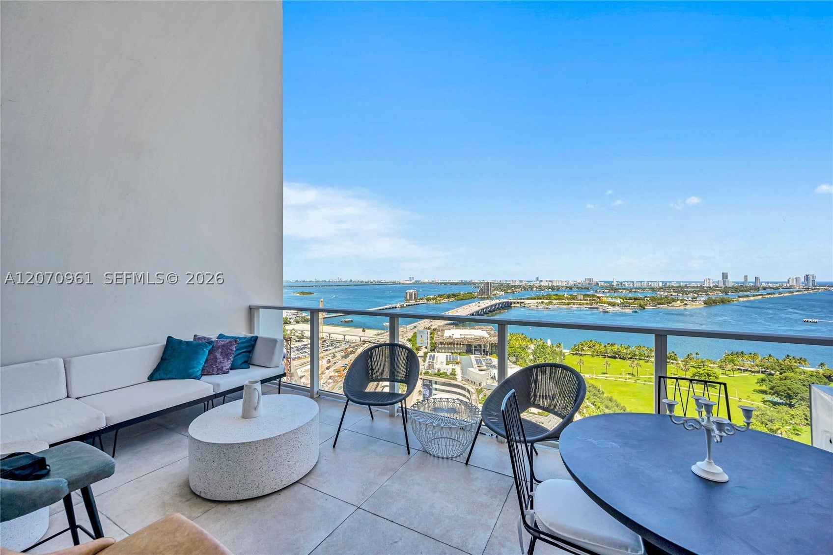 1040 Biscayne Blvd 2603