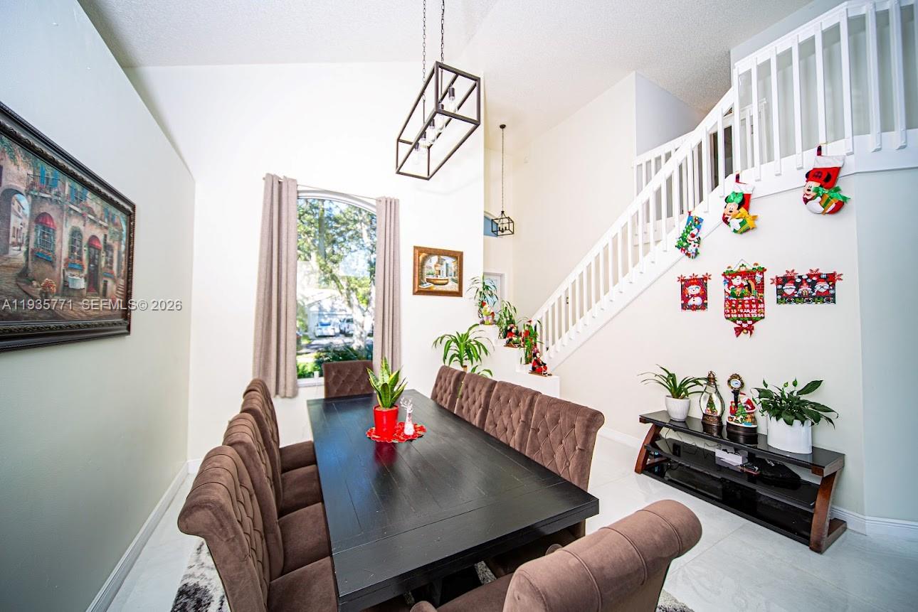 FLAMINGO ESTATES - Residential