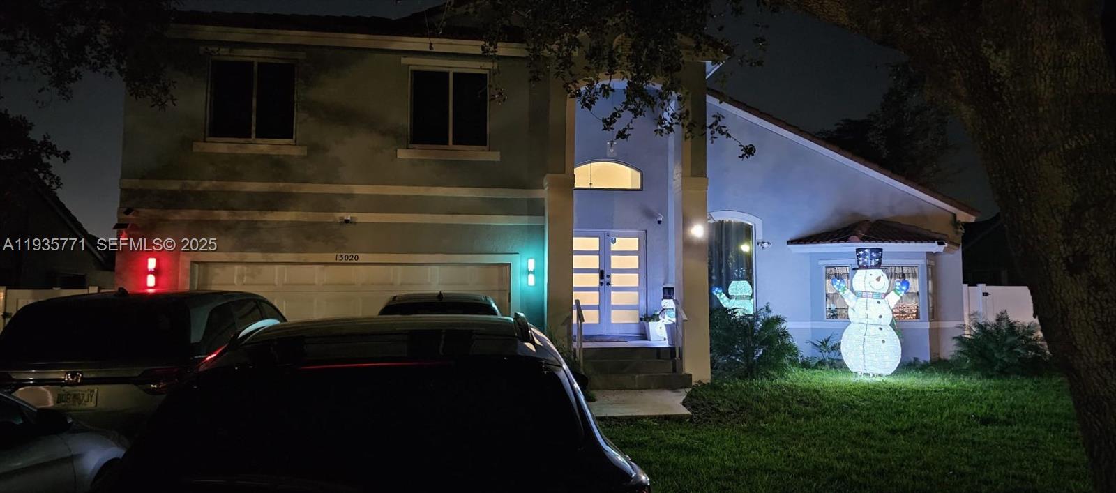 FLAMINGO ESTATES - Residential