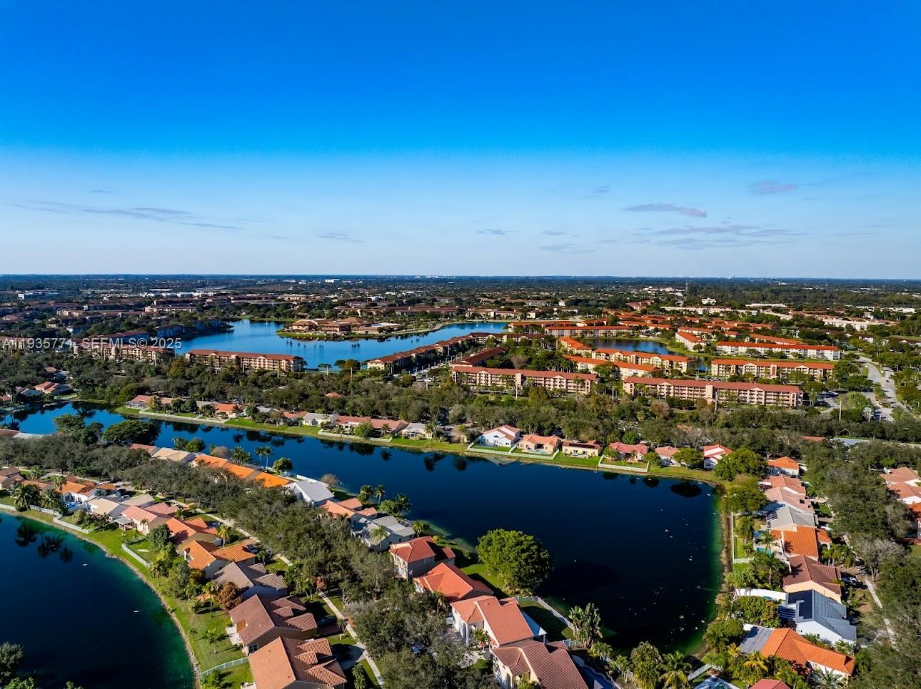 FLAMINGO ESTATES - Residential