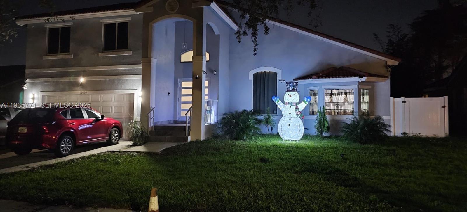 FLAMINGO ESTATES - Residential