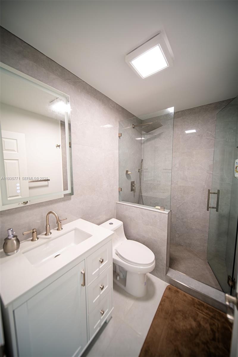 FLAMINGO ESTATES - Residential