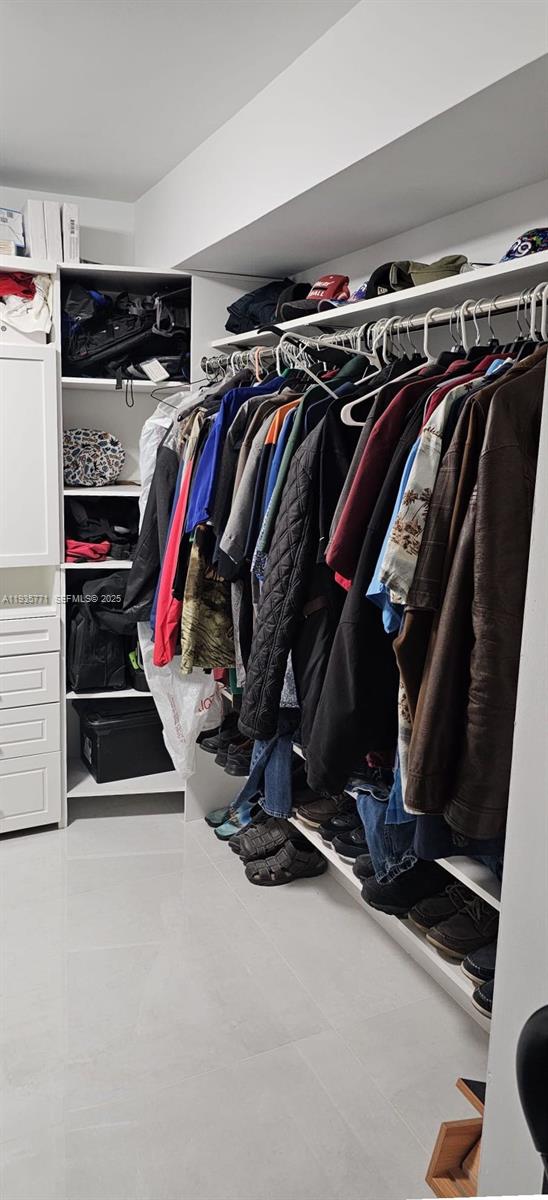 FLAMINGO ESTATES - Residential