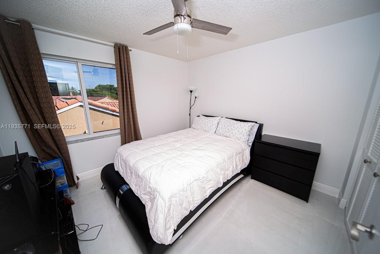 FLAMINGO ESTATES - Residential