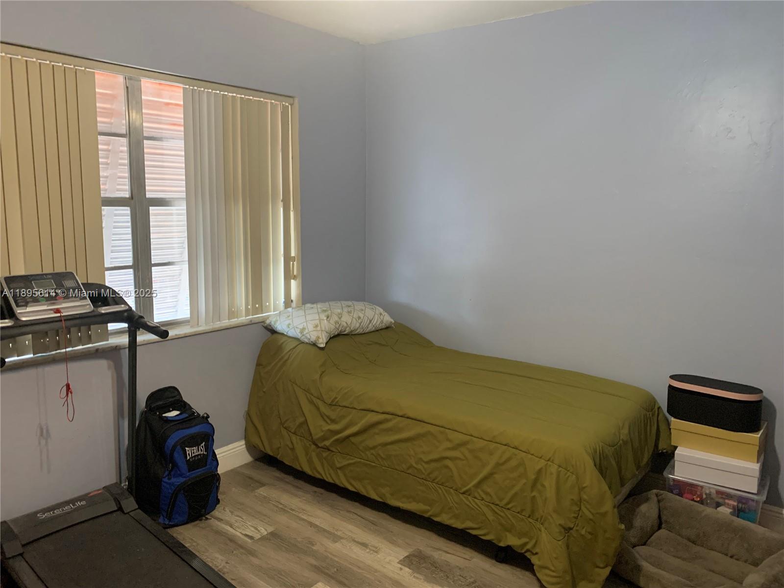 TOWNHOUSES AT NOVA - Residential