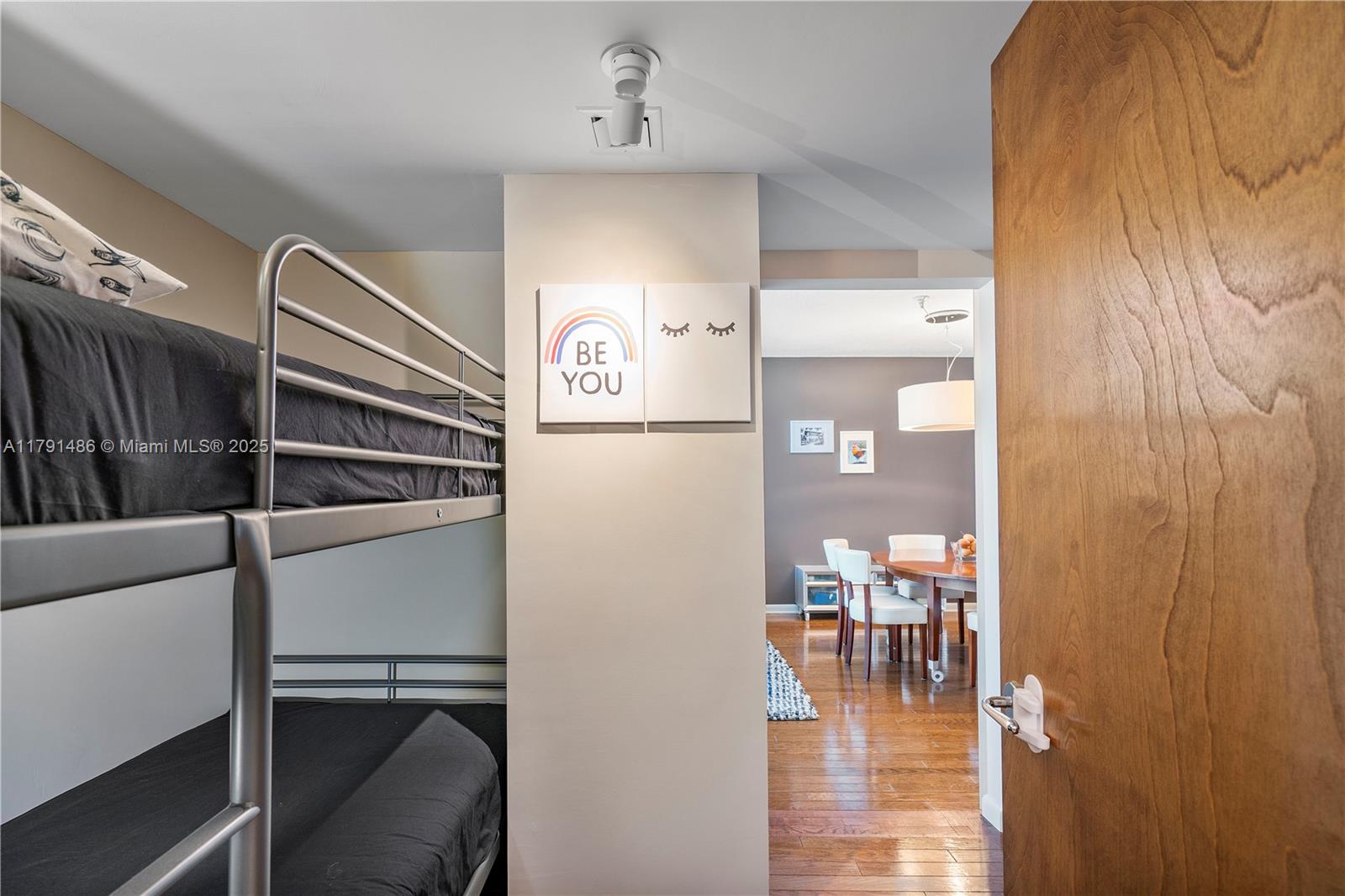 1500 OCEAN DRIVE CONDO - Residential Lease