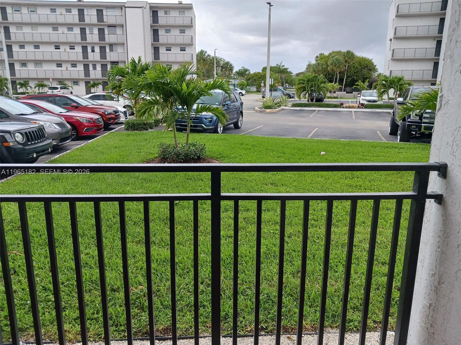 EL CONQUISTADOR NORTH CON - Residential