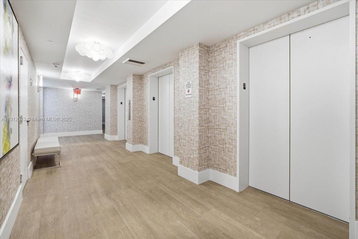 HARBORSIDE AT THE WATERWA - Residential