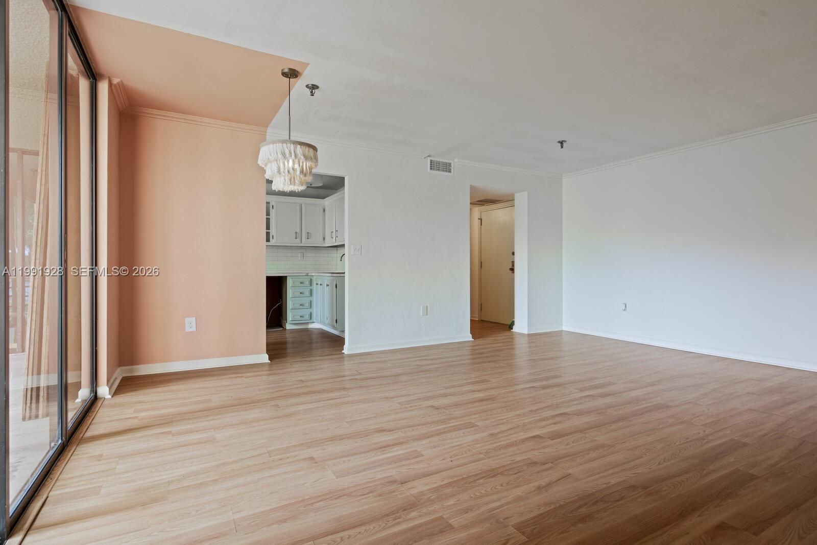 COCO WOOD CONDO - Residential