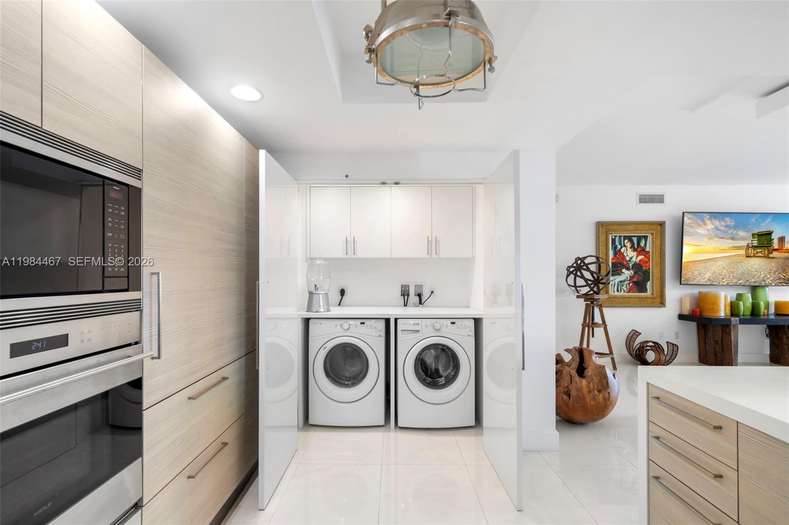 MARINA PALMS RESIDENCES N - Residential Lease