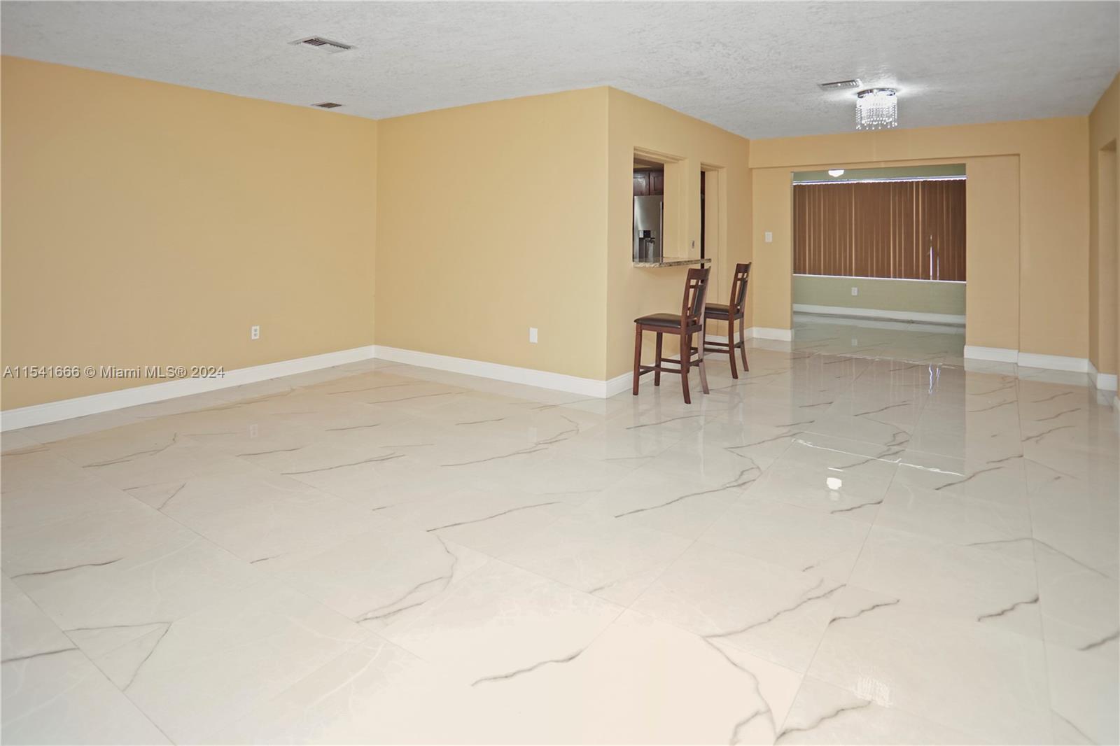 MIRAMAR PARK FIRST ADD - Residential
