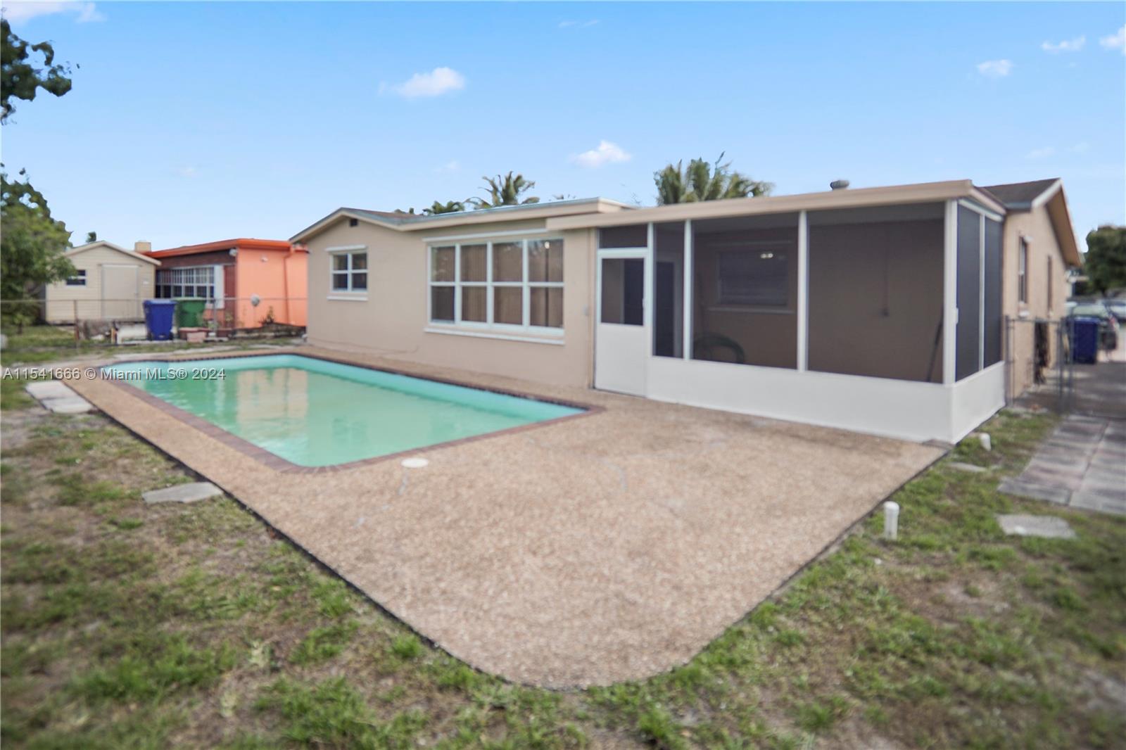 MIRAMAR PARK FIRST ADD - Residential