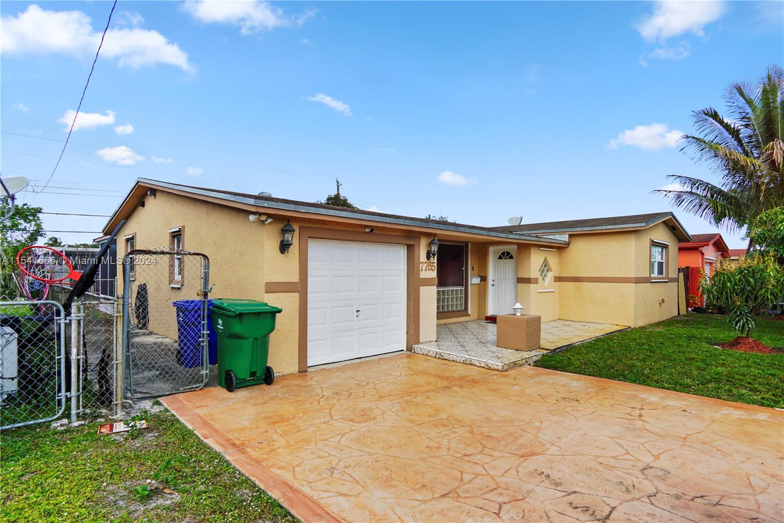 MIRAMAR PARK FIRST ADD - Residential