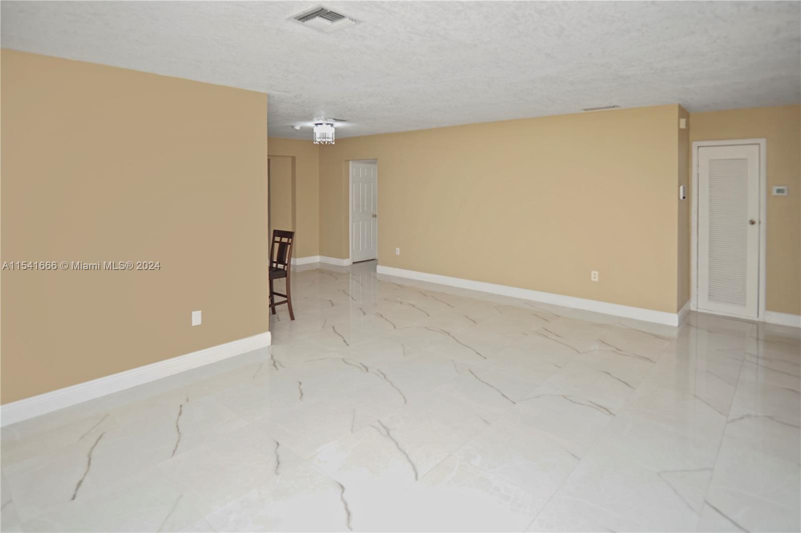 MIRAMAR PARK FIRST ADD - Residential