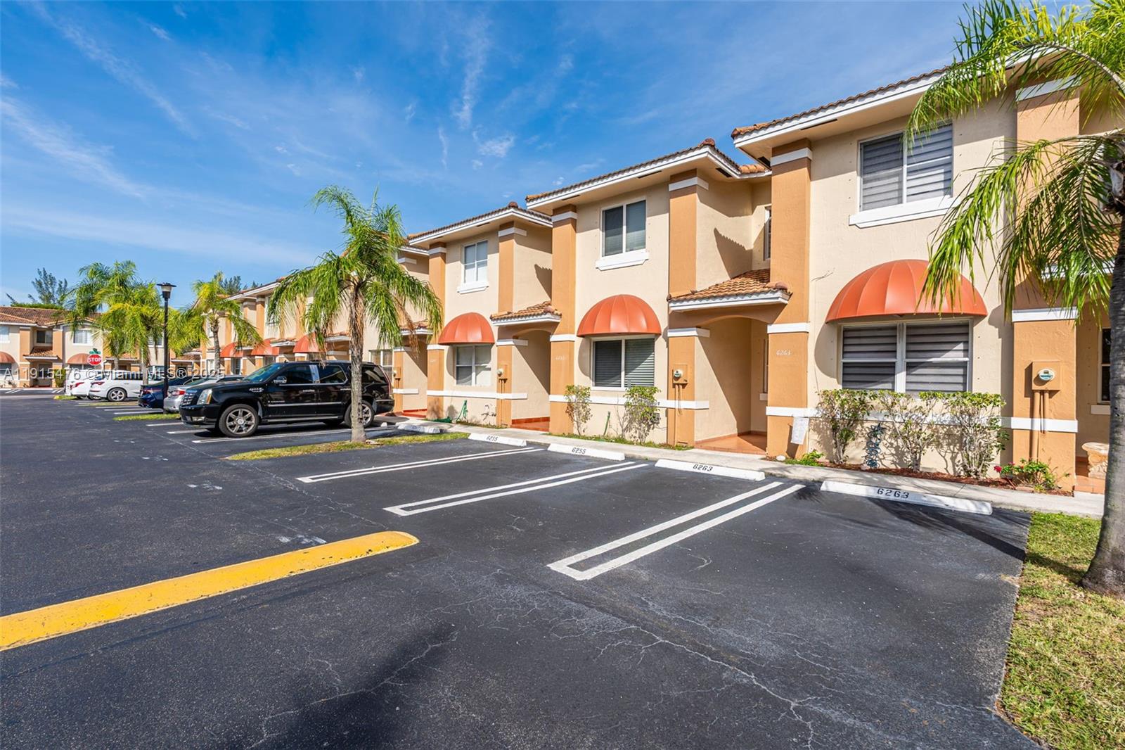 KENDALE LAKES NORTH SEC 9 - Residential Lease