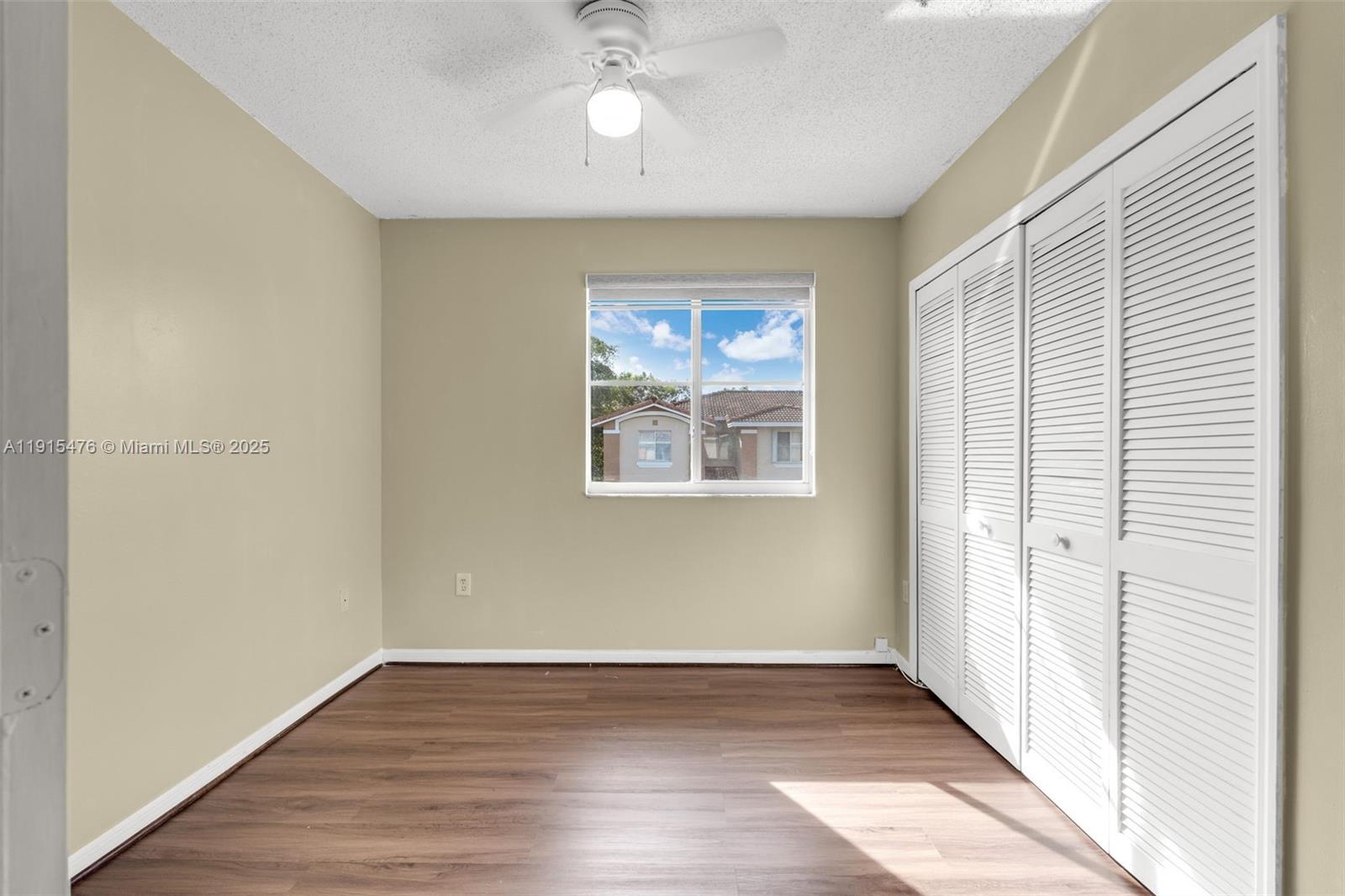 KENDALE LAKES NORTH SEC 9 - Residential Lease