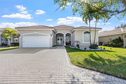 695 SE 30th Dr Homestead FL 33033