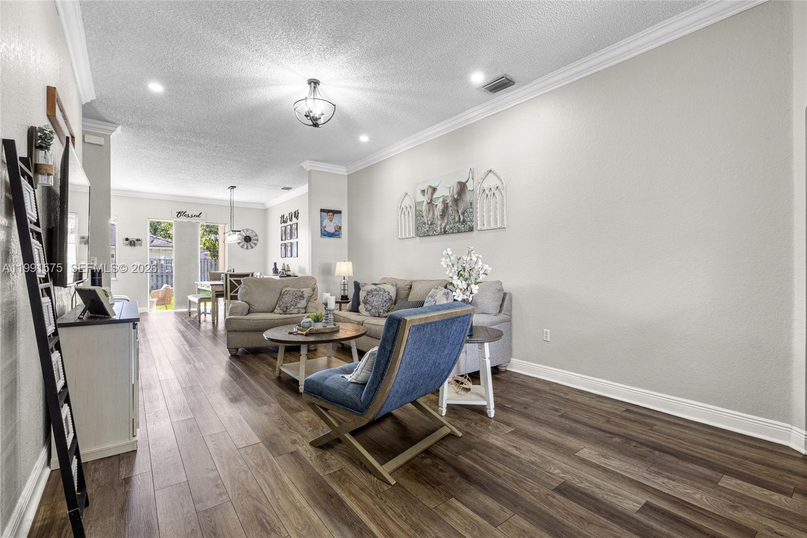 KEYS-GATE NO 3 - Residential