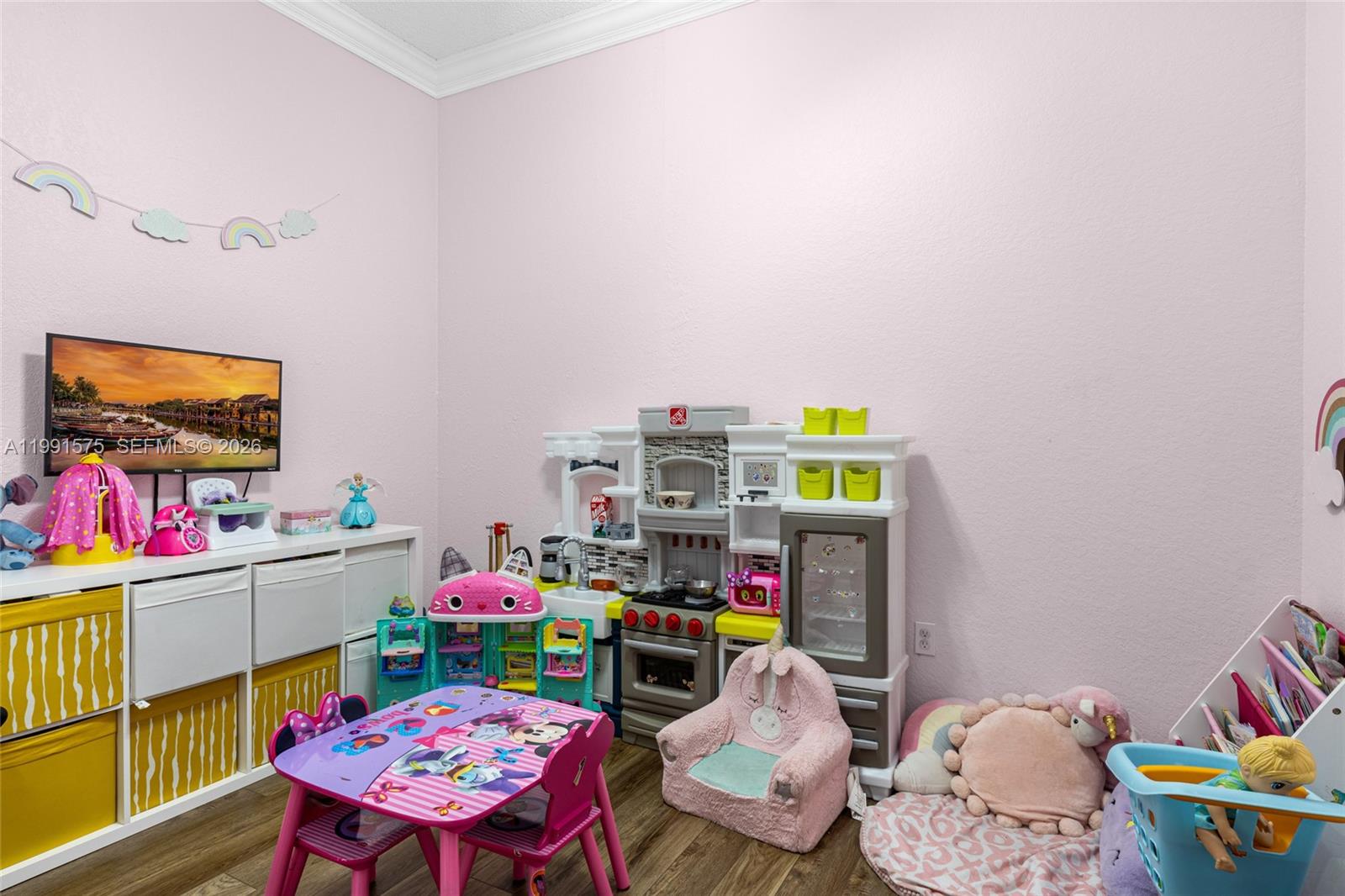 KEYS-GATE NO 3 - Residential