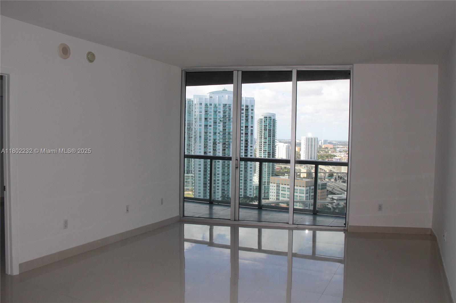 465 Brickell Ave 3006, Miami, Broward County, Florida - 1 Bedrooms  
1 Bathrooms - 