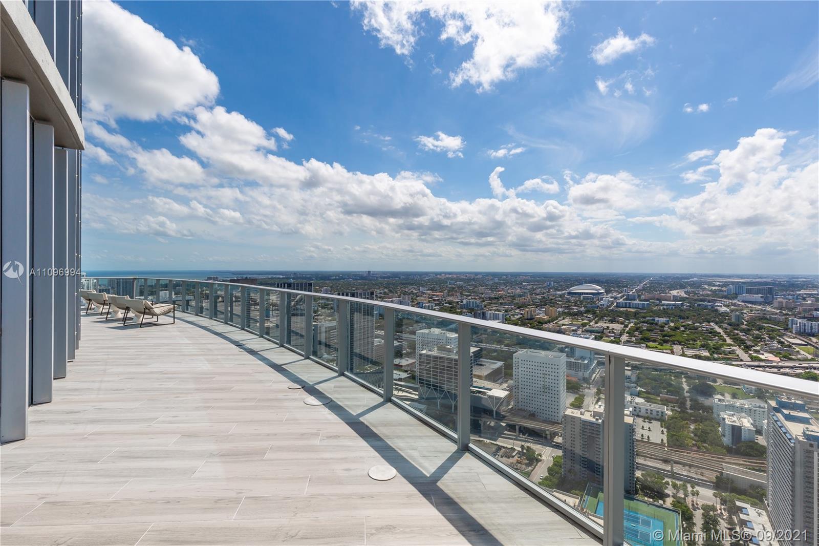 PARAMOUNT MIAMI WORLDCENT - Residential