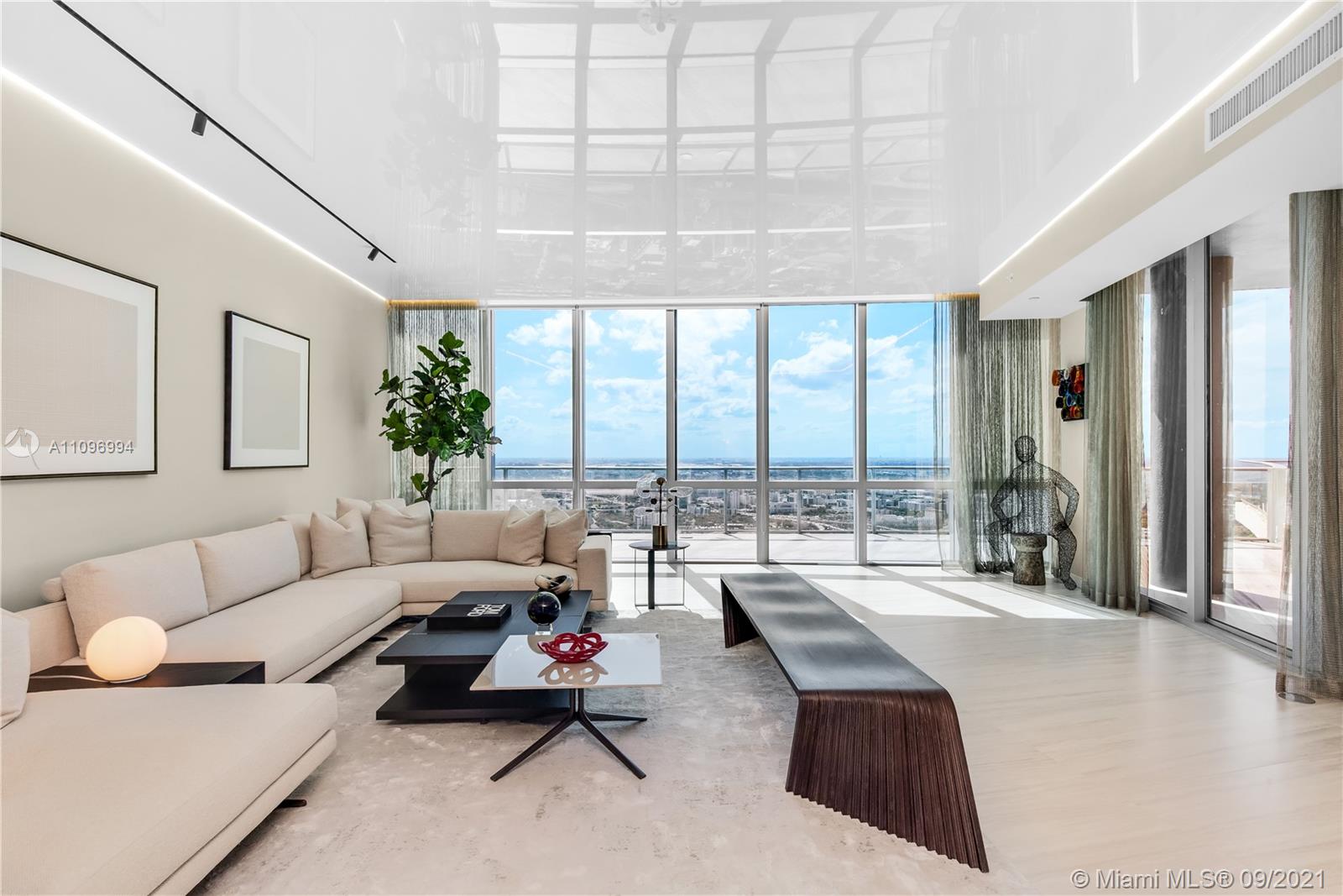 PARAMOUNT MIAMI WORLDCENT - Residential