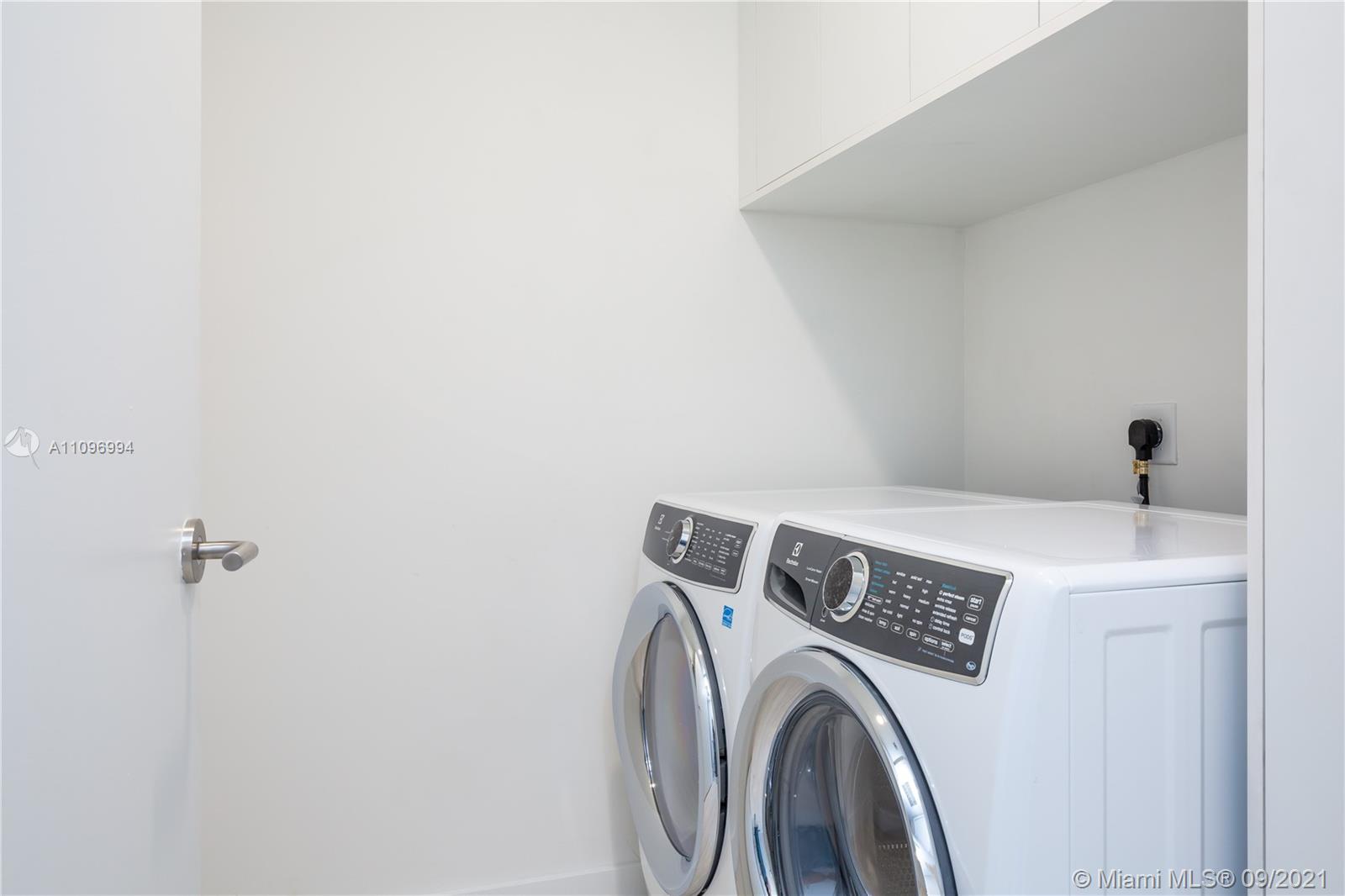 PARAMOUNT MIAMI WORLDCENT - Residential