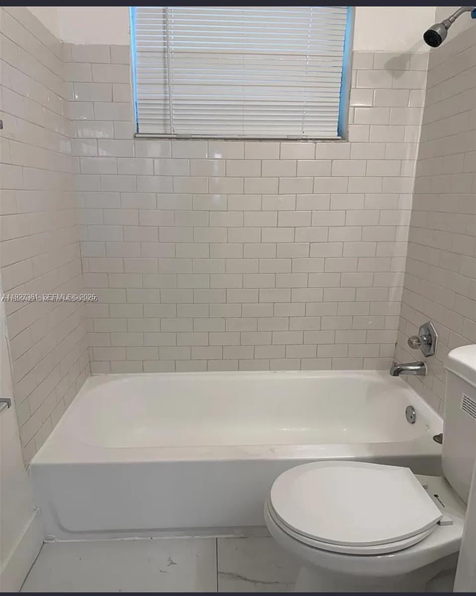 FIRST ADD TO TUSKEGEE PAR - Residential Lease