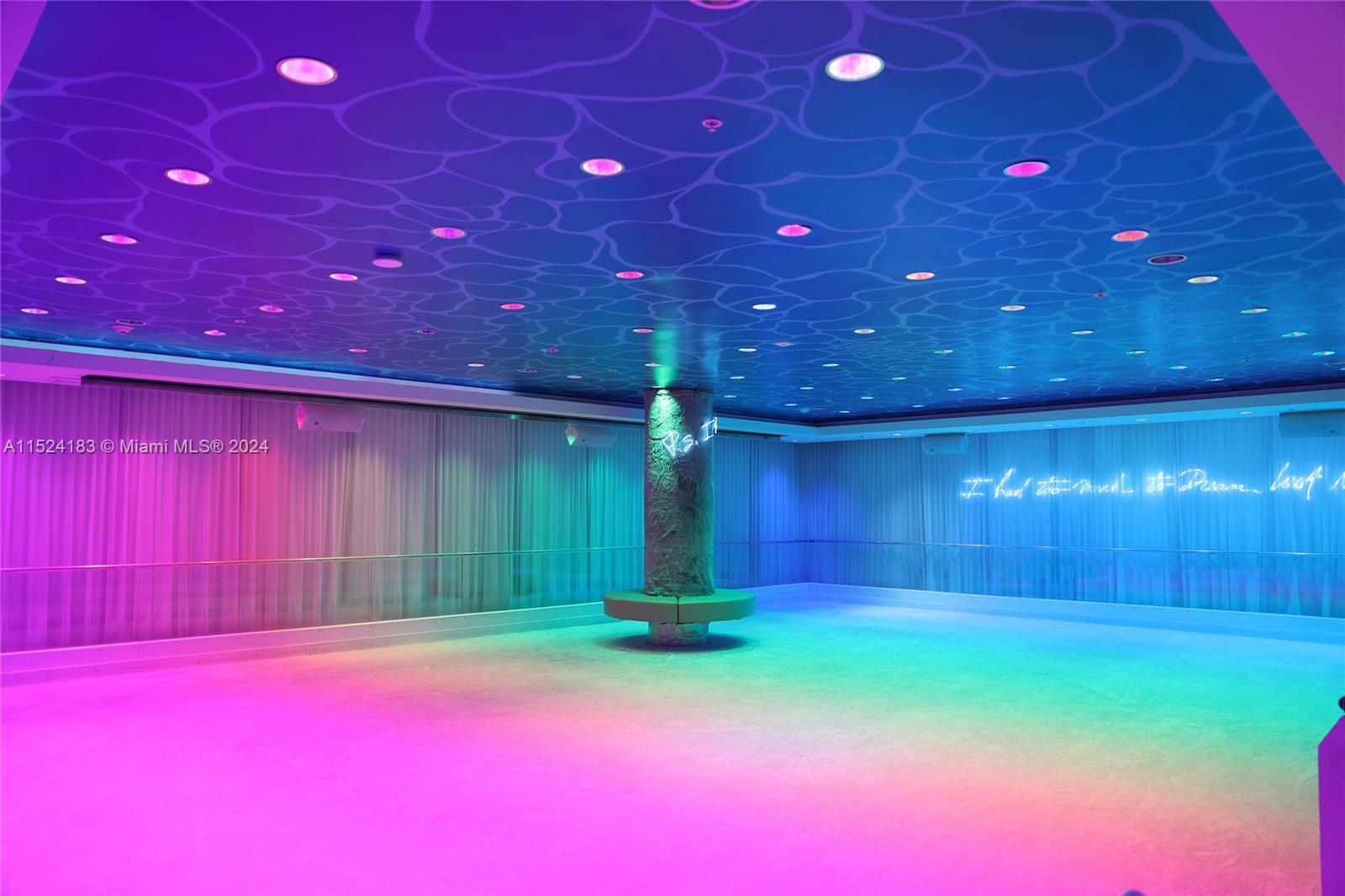 2901 COLLINS CONDO - Residential