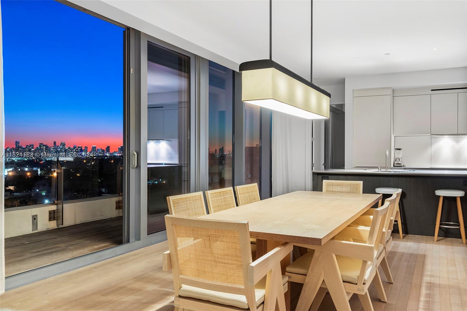 2901 COLLINS CONDO - Residential