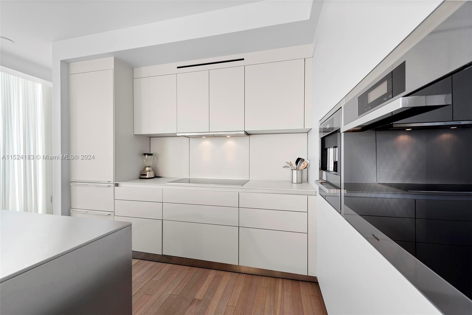 2901 COLLINS CONDO - Residential