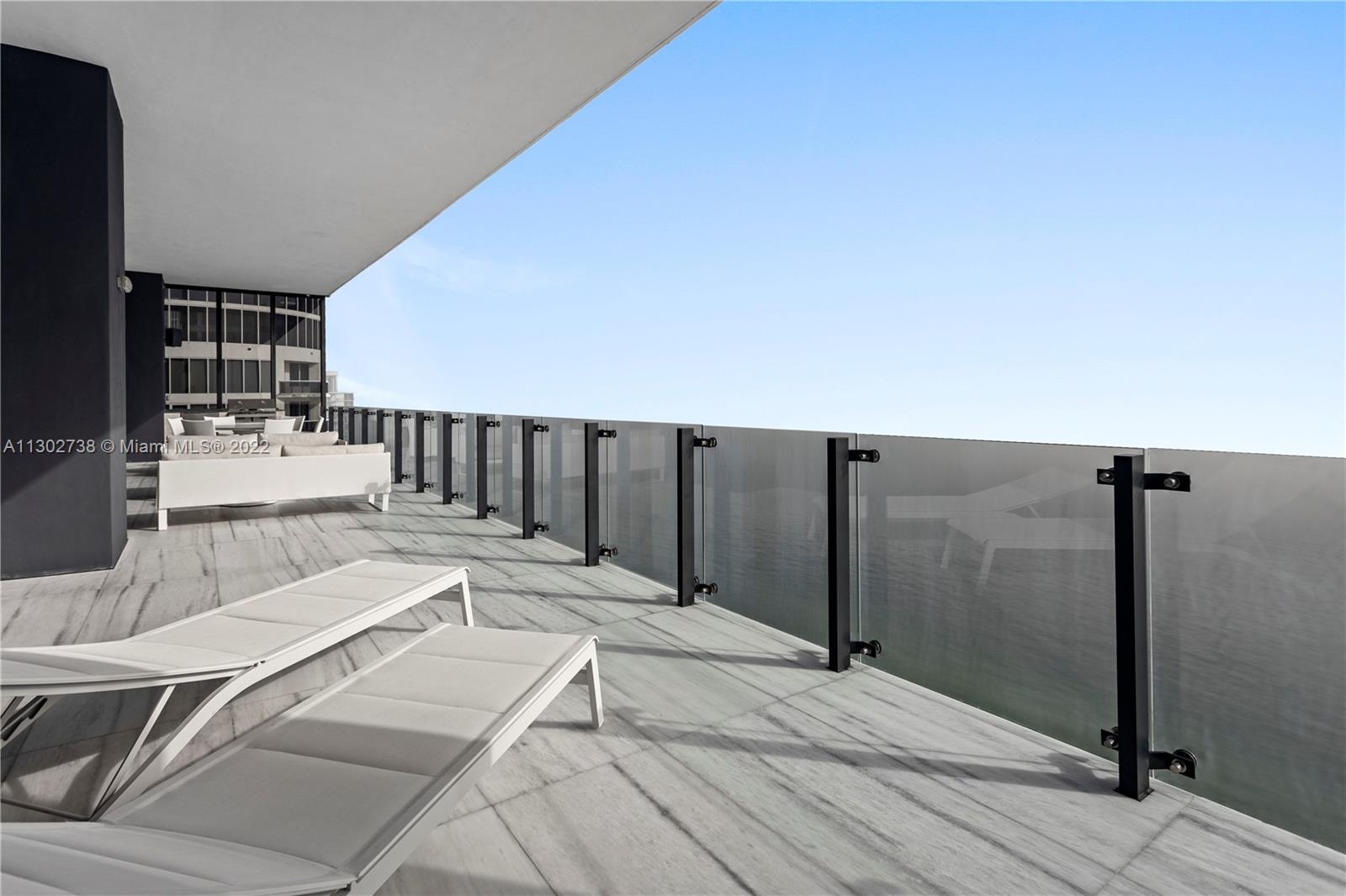 MUSE CONDO - Residential