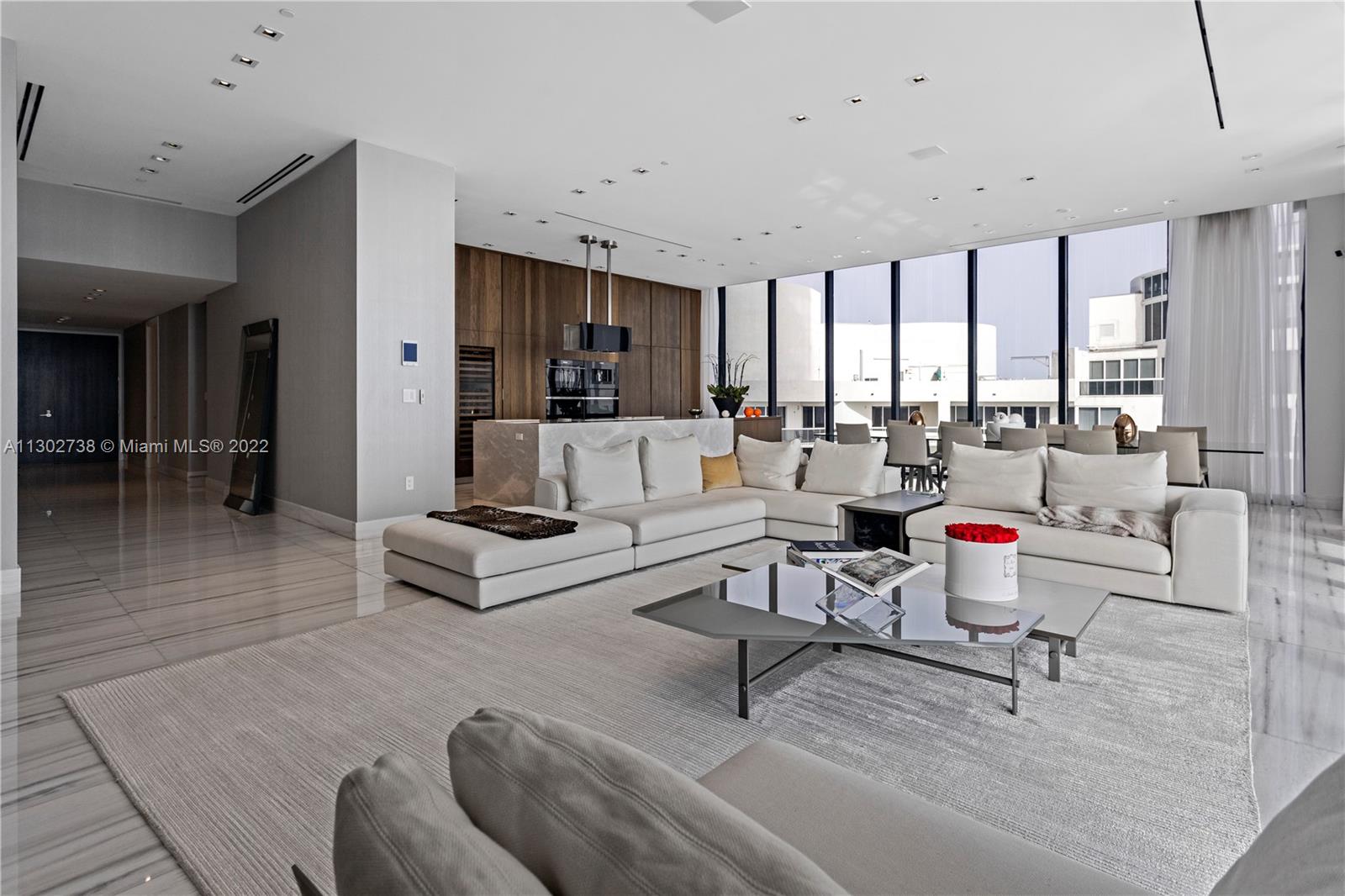 MUSE CONDO - Residential