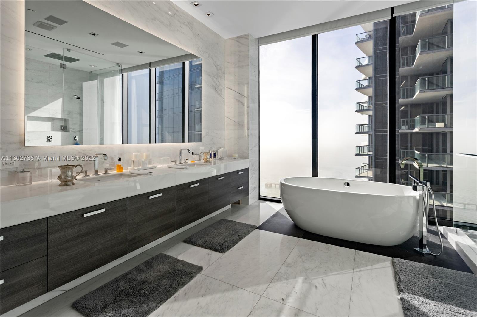 MUSE CONDO - Residential