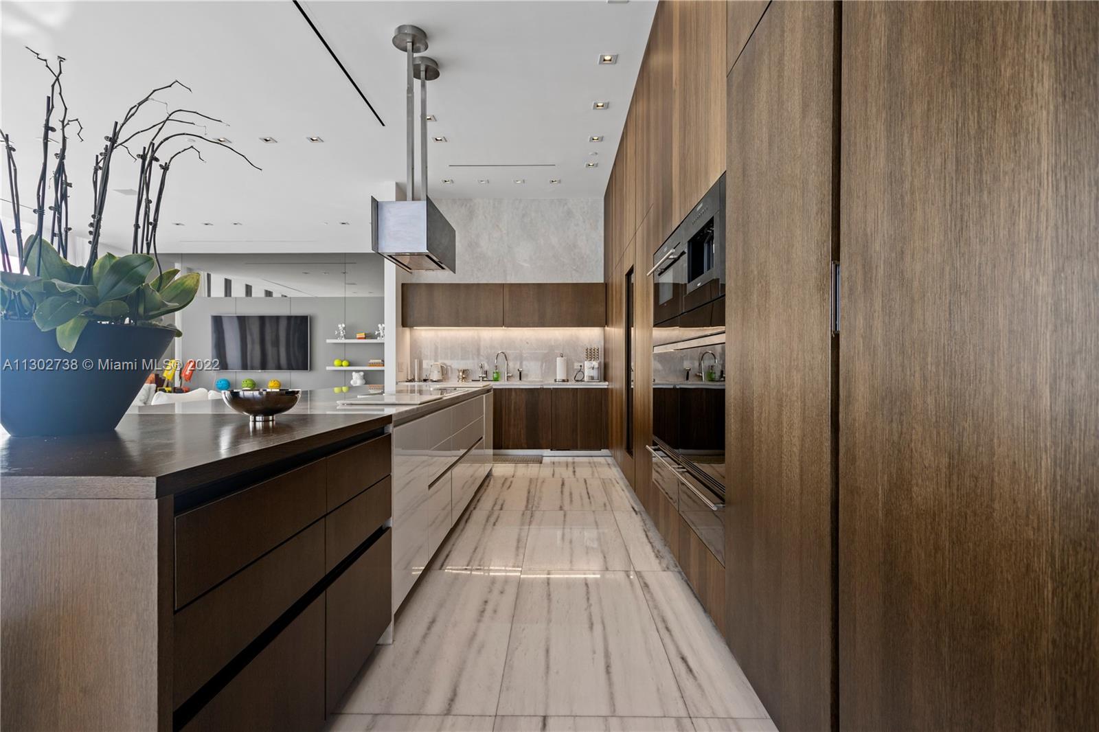 MUSE CONDO - Residential