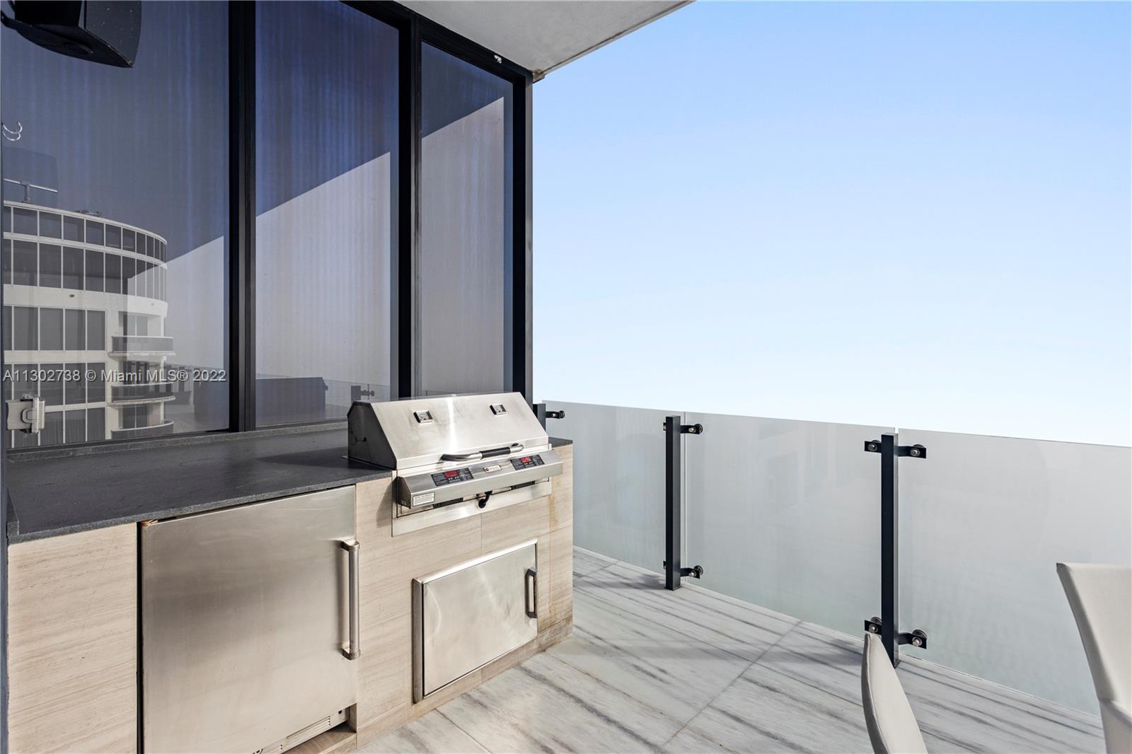 MUSE CONDO - Residential