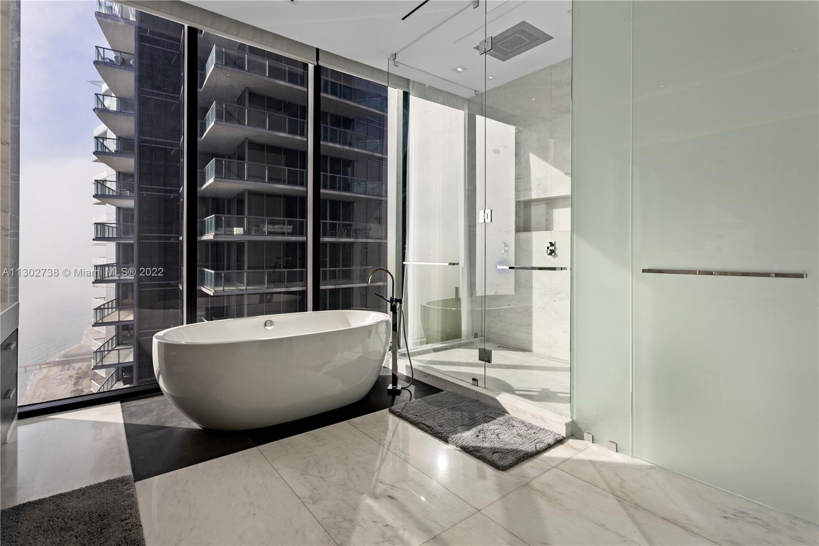 MUSE CONDO - Residential